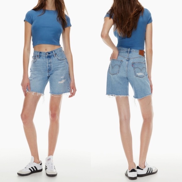 Levi’s 501 90’s Jean Shorts High Waisted Light Medium Wash Size 25 - Picture 1 of 11